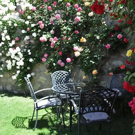 La Casa Del Tío Americano Albarracín